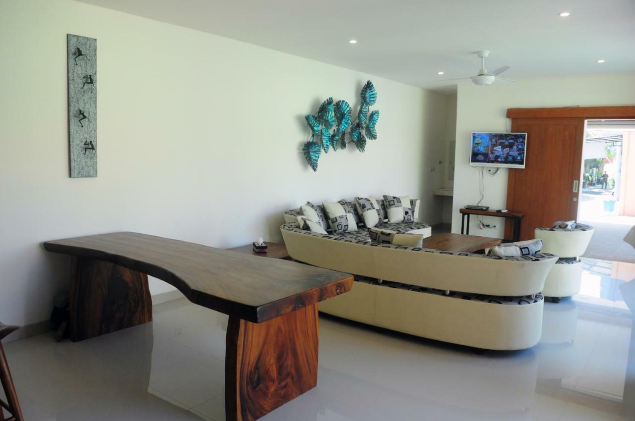 Pineapple Villa Sanur 外观 照片